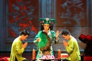 Spectacle du Four Palaces Show à Hanoï