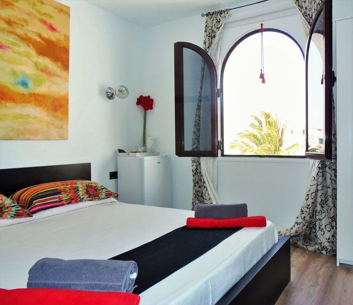 Chambre en appartement locatif 100% gay et naturiste à Lanzarote