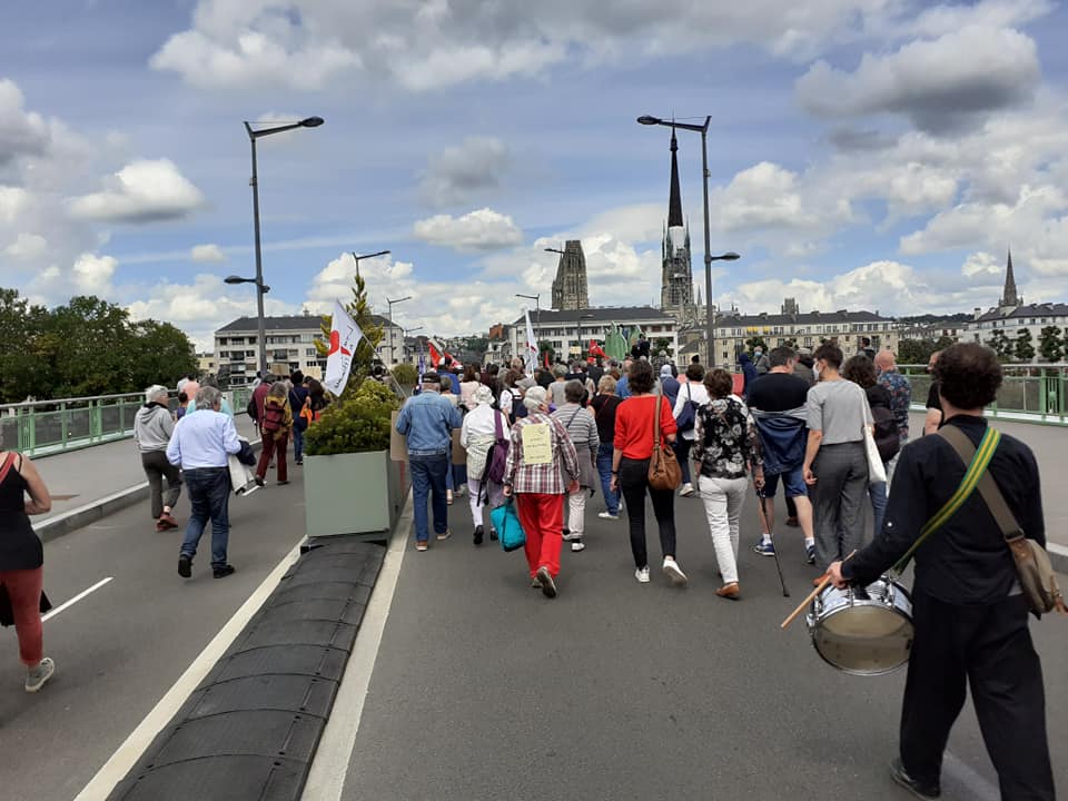 3 000 personnes sont mobilisées pour la gay pride à Rouen 2022