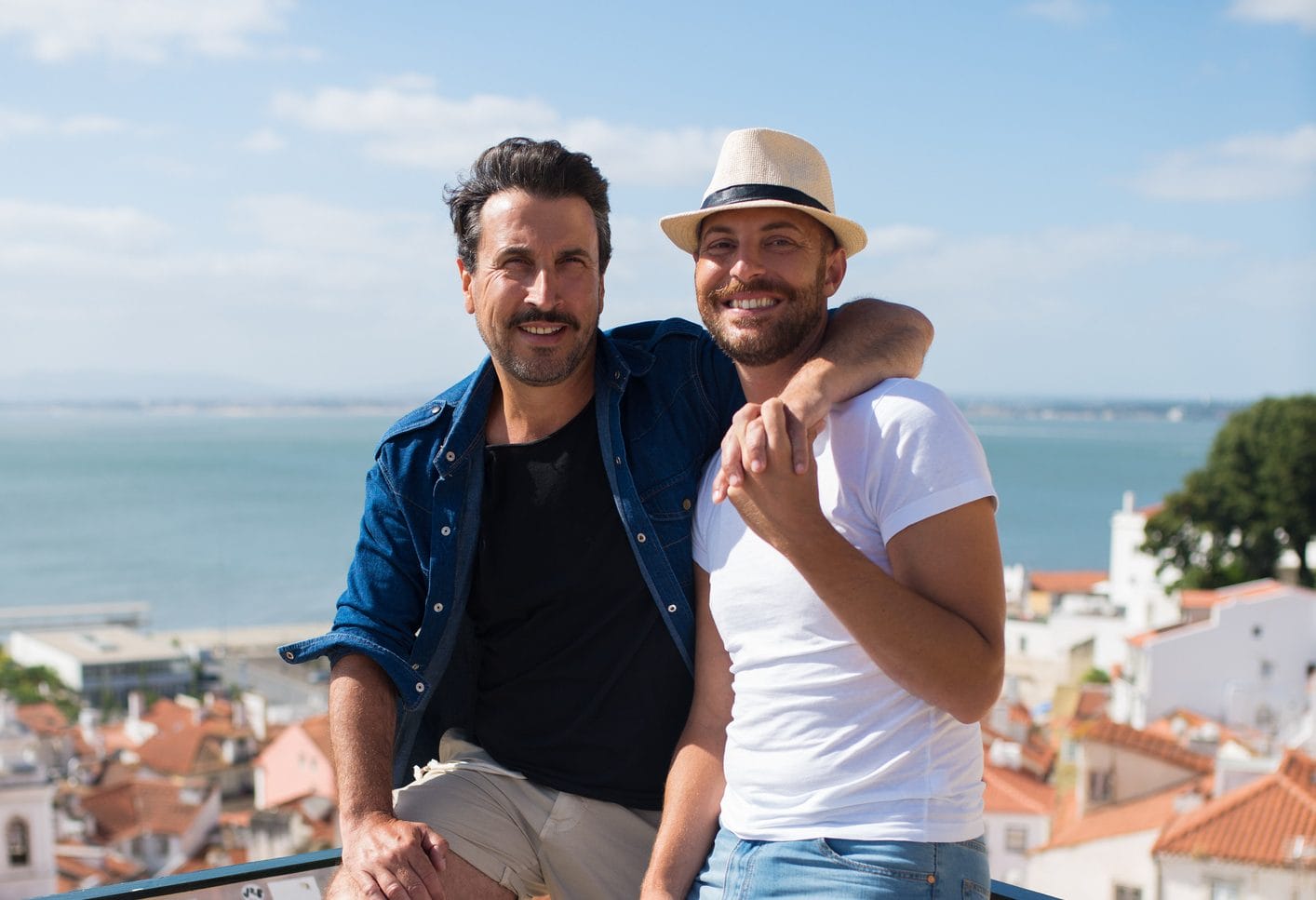 Stay 4 Men : un guide d'hébergement exclusivement gay en anglais pour des séjours Mémorables